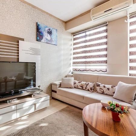Downtown Two-Bedrom Apartment Tbilisi Buitenkant foto