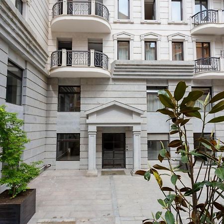 Downtown Two-Bedrom Apartment Tbilisi Buitenkant foto